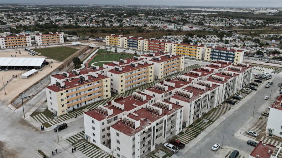 La mandataria destacó que se construyen 1.8 millones de viviendas a través del Infonavit.