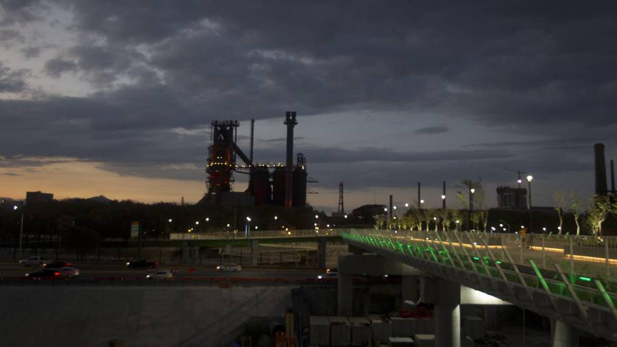 Nuevo León prevé caída de hasta 20 grados por frente frío 48; habrá lluvias el viernes y ambiente fresco el fin de semana en la entidad.