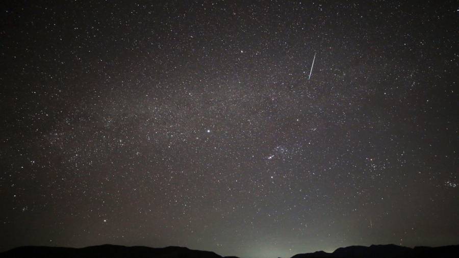 Las Eta Acuáridas, una de las lluvias de meteoros más rápidas del año, alcanzarán su punto máximo en mayo.