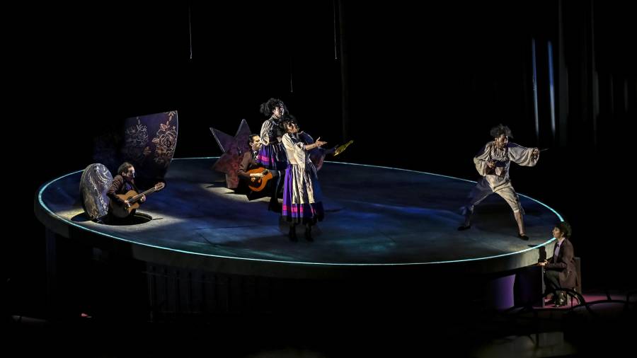 Con Sor Juana y poco público celebran el 47 aniversario del Teatro de la Ciudad