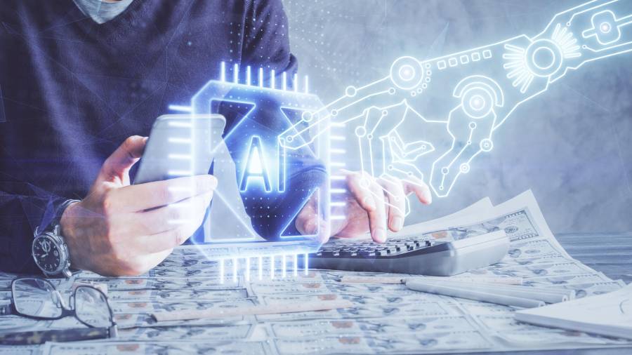 Mientras el SAT fortalece su fiscalización con herramientas digitales, expertos alertan que errores al usar IA en declaraciones pueden derivar en multas y sanciones.