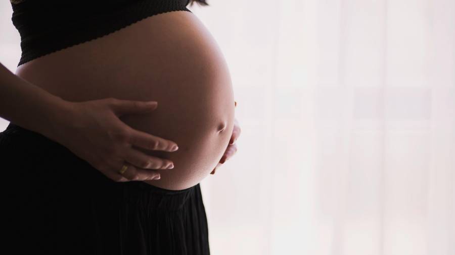 El Gobierno de EU ha retirado 600 visas de mujeres que cruzaron con el objetivo de dar a luz a sus hijos en territorio estadounidense.