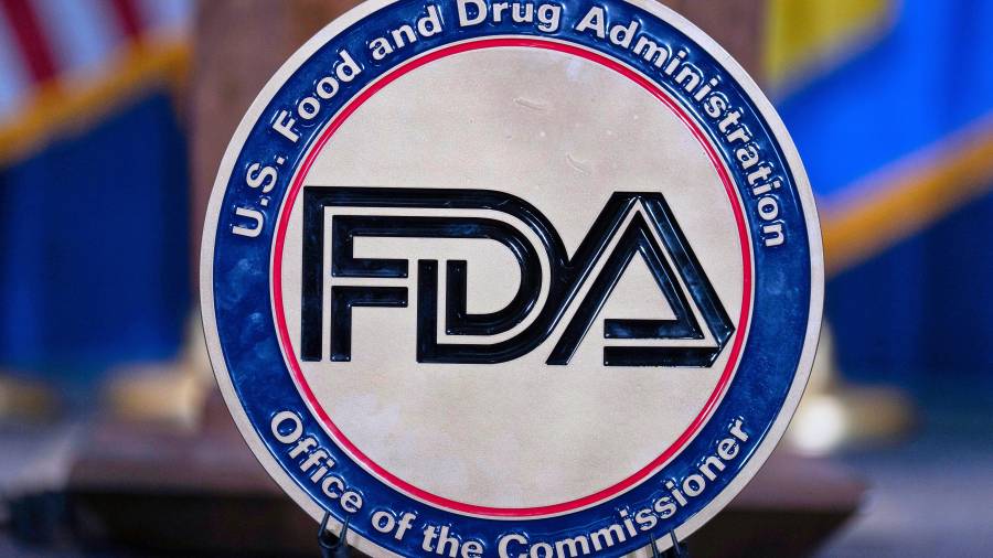 La FDA dio luz verde a la nueva vacuna antigripal estacional de la biotecnológica Moderna, es la primera de su tipo con tecnología de ARN mensajero (ARNm) autorizada en el país.
