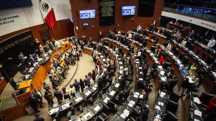 También denunciaron presiones del oficialismo y legalización del fraude.