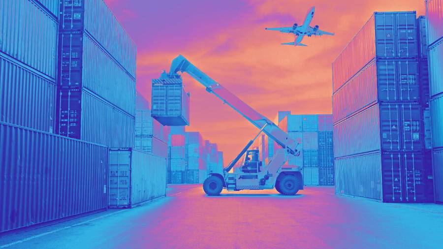 La balanza comercial de 2023 y 2024 registró valores de -12 mil 279 mdd y -18 mil 541 mdd (déficits comerciales), respectivamente.