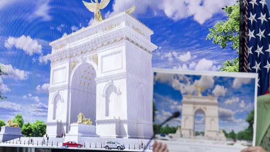 La portavoz de la Casa Blanca, Karoline Leavitt, presentó los planes del presidente de EU, Donald Trump, para construir un arco del triunfo en Washington con motivo del 250 aniversario de la independencia del país.