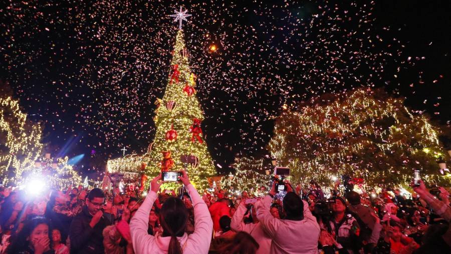 Durante esta Navidad, el Servicio Meteorológico Nacional pronostica cielo cubierto por nubes en la región Sureste de Coahuila para el 25 de diciembre, sin probabilidad de lluvia.
