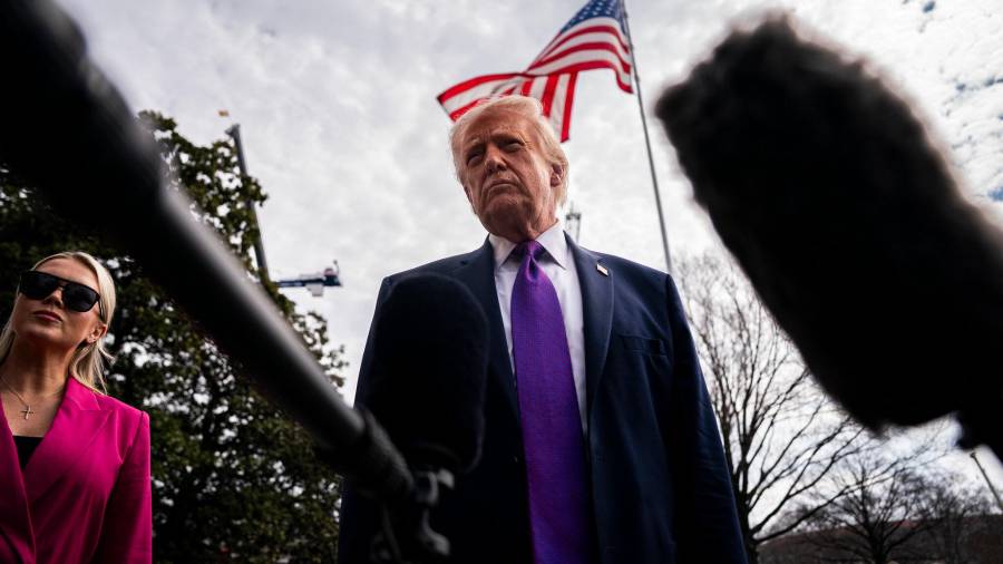 Cómo Trump llevó a Estados Unidos a la guerra con Irán