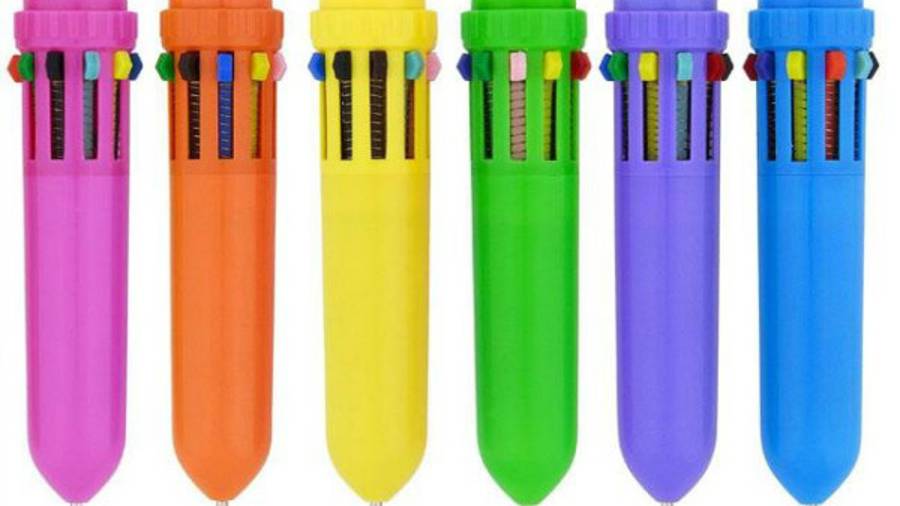 Las plumas multicolor han vuelto a nuestras vidas