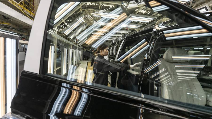 El impulso a la manufactura avanzada busca sustituir las importaciones por producción doméstica, una estrategia central del plan económico de Pekín hacia 2030.