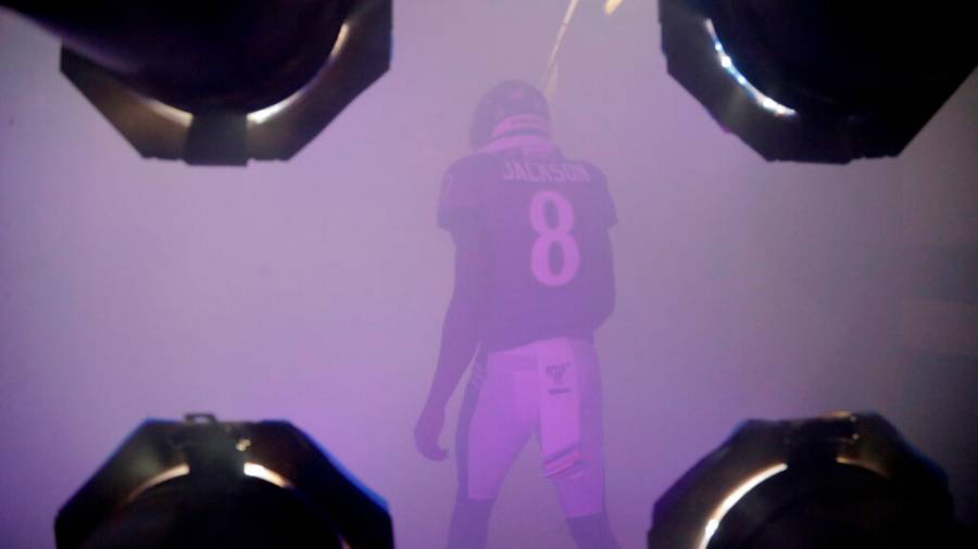 Lamar Jackson se está convirtiendo en el mariscal de campo imperdible de la NFL