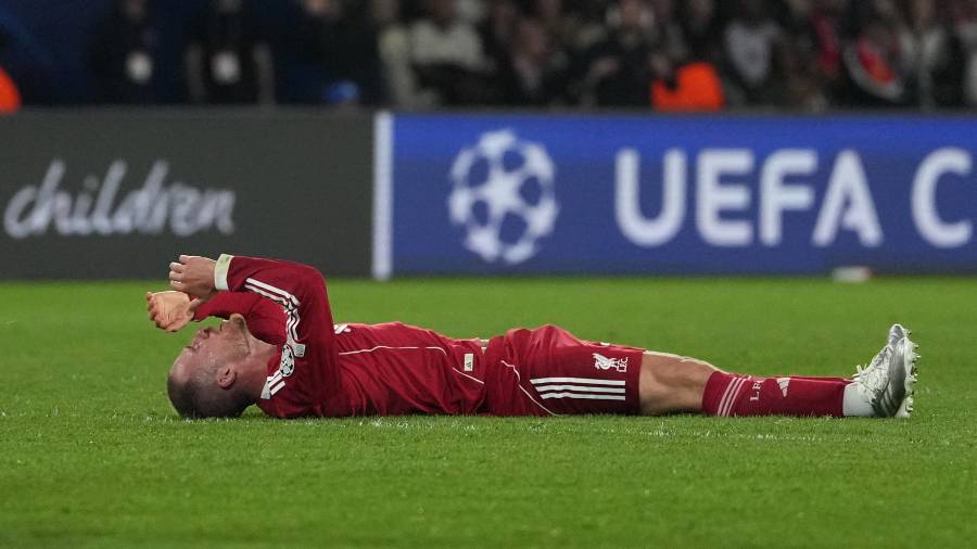 Liverpool salió golpeado del Parc des Princes tras caer 2-0 ante el PSG en la Ida de los Cuartos de Final de la Champions League, un resultado que aumentó la presión sobre Arne Slot y dejó dudas sobre el futuro inmediato de los Reds.