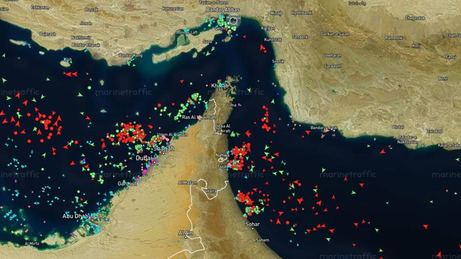 Prácticamente Omán e Irán disponen del control total del Estrecho de Ormuz, por lo que un acuerdo entre ambas naciones podría encontrar una nueva lógica en esta vía marítima.