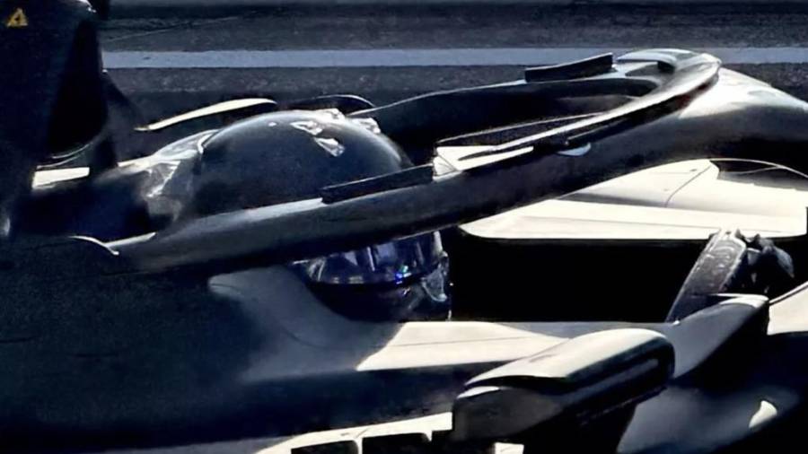 Checo Pérez manejó por primera vez el Cadillac de Fórmula 1 durante un shakedown en Silverstone, marcando el arranque en pista del proyecto estadounidense rumbo a la temporada 2026.