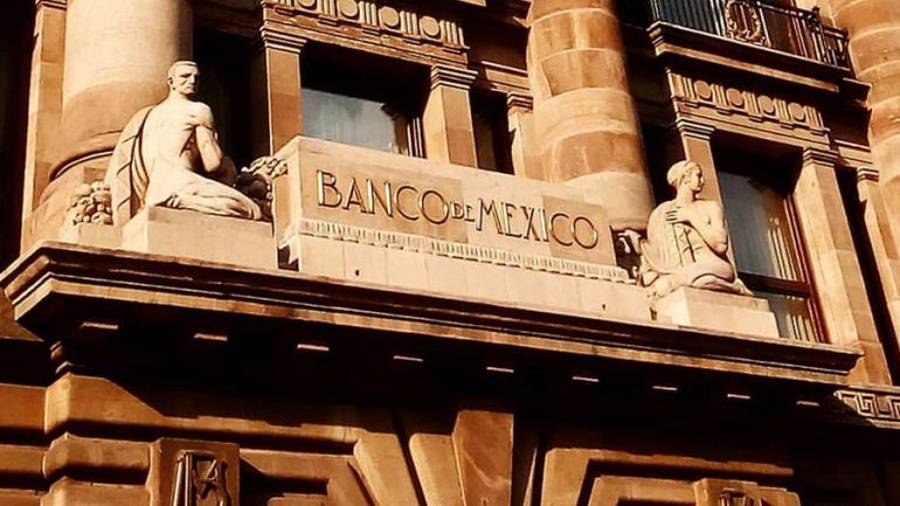 Por segunda vez, analistas mejoraran proyección económica de México para 2020: Banxico