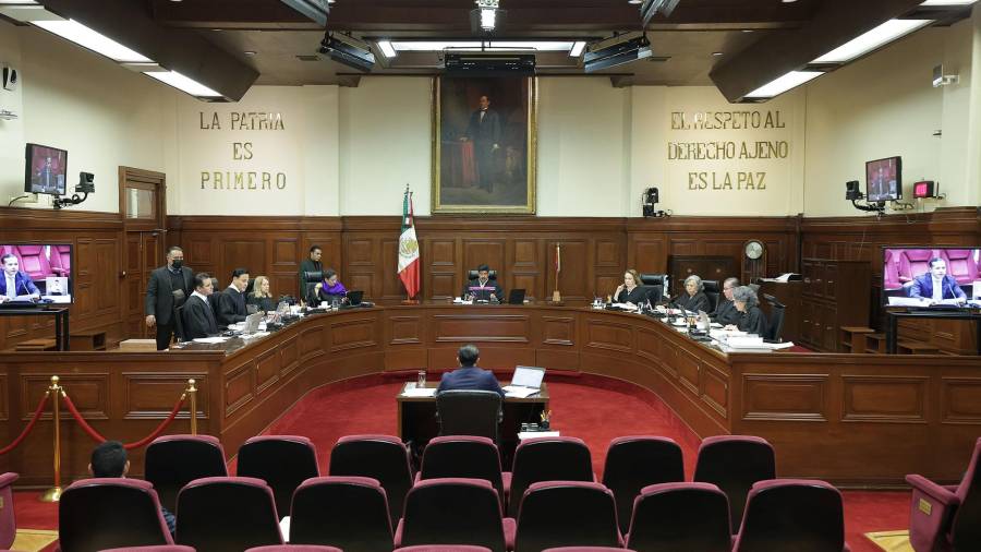 La Suprema Corte abrió un debate interno sobre hasta dónde deben llegar las fiscalías de género frente a la violencia dentro del hogar.