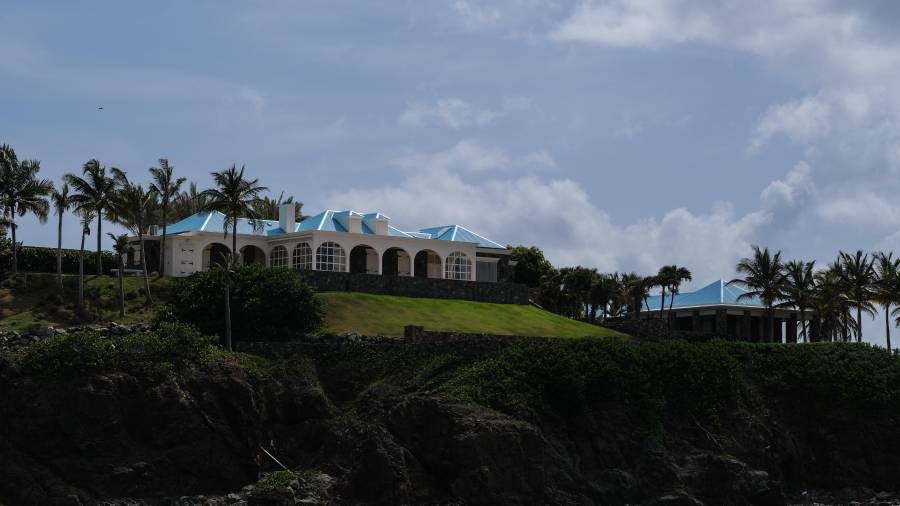 Estructuras en Little Saint James, una de las islas privadas propiedad de Jeffrey Epstein, en las Islas Vírgenes Estadounidenses, el 27 de agosto de 2019.