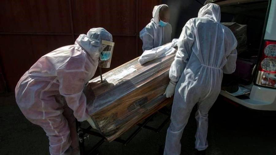 México registró en 24 horas 53 muertes por COVID-19, suman 230 mil 148...