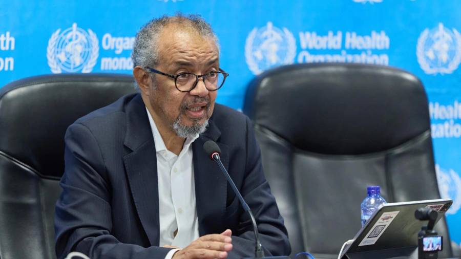 Tedros Adhanom Ghebreyesus, director general de la OMS, interviene durante una reunión con socios en Kinsasa, Congo, el miércoles 5 de agosto de 2026.