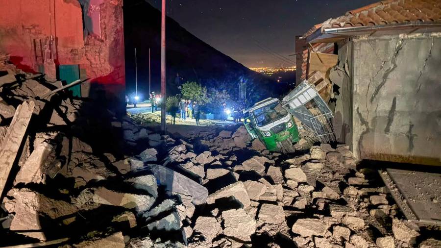 Deja varias viviendas desplomadas y afectó parte de la estructura de la iglesia y el convento de la localidad que constituyen patrimonio histórico.