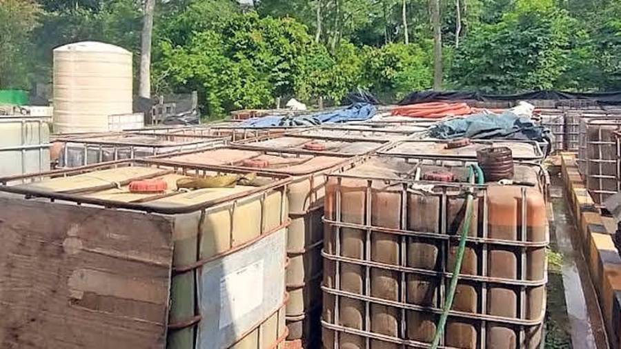 Dos de los imputados en la causa por huachicol fiscal en Saltillo enfrentarán el proceso en arresto domiciliario, mientras avanza la investigación federal.
