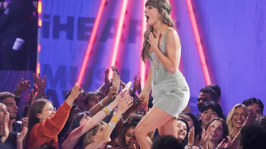 Favorita. Taylor Swift lidera el ranking histórico de Spotify en medio de un momento clave en su carrera.