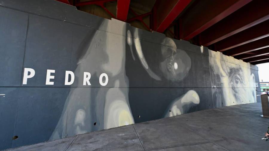 Homenajean a Pedro Torres Castilla con mural monumental en la FINA Saltillo 449