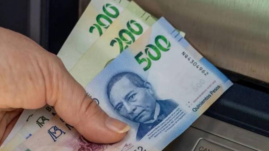 El aguinaldo es un derecho laboral que debe pagarse cada año antes del 20 de diciembre. Si un empleador no lo entrega, existen vías legales para reclamarlo ante la autoridad laboral.