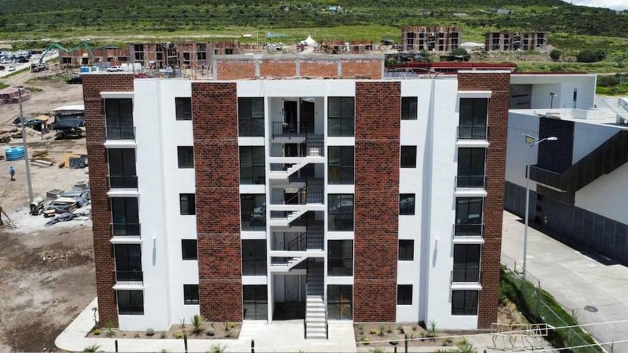 El Infonavit puso fin a los llamados créditos impagables tras reestructurar y sanear 4 millones 856 mil financiamientos heredados de administraciones anteriores.