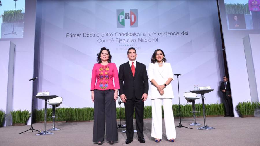 Cruce de acusaciones en debate del tricolor