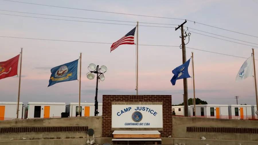 Fotografía de archivo de 2023 de una zona del centro de detención de Guantánamo en la Base militar estadounidense en Guantánamo, Cuba.