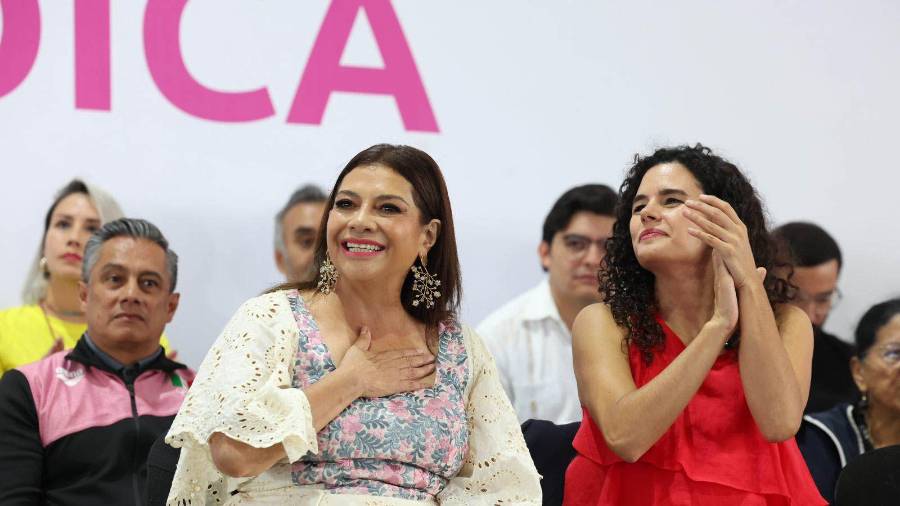 La mandataria capitalina dijo coincidir con la presidenta en que los partidos del Mundial deberían ser de acceso gratuito para la población.