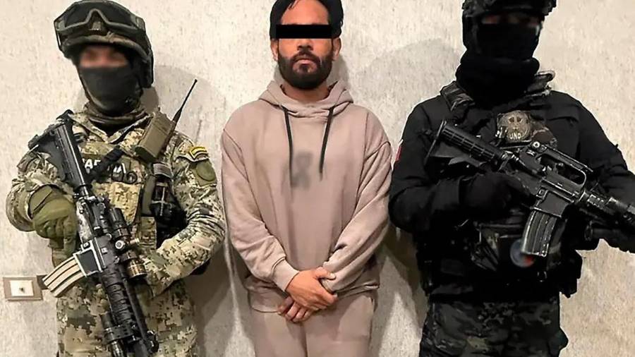 El Gobierno de México congeló cuentas ligadas a ‘El Limones’, presunto operador de Los Cabrera, célula del Cártel de Sinaloa. Las acciones alcanzan a su círculo cercano y a empresas fachada usadas para lavar dinero.