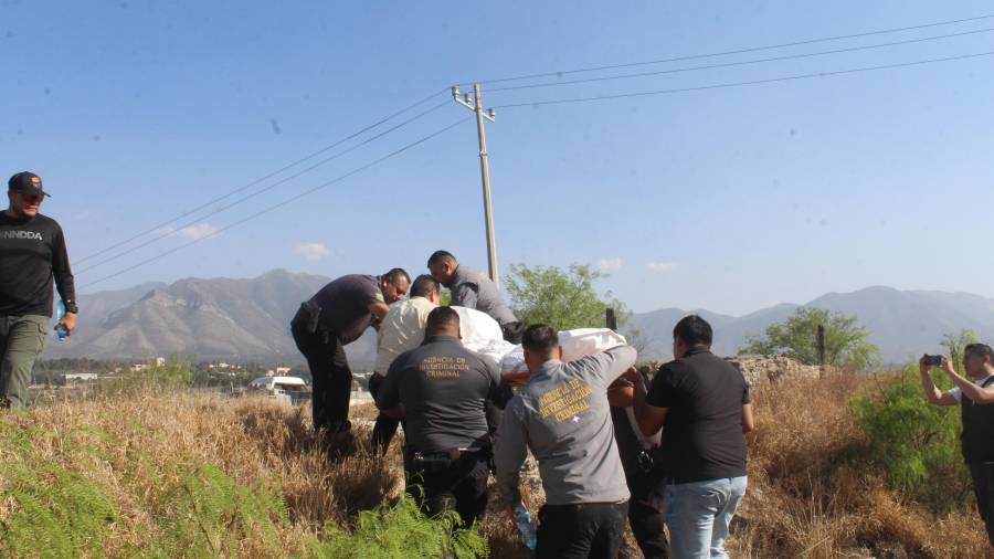 Elementos de la Agencia de Investigación Criminal acudieron al lugar de los hechos.