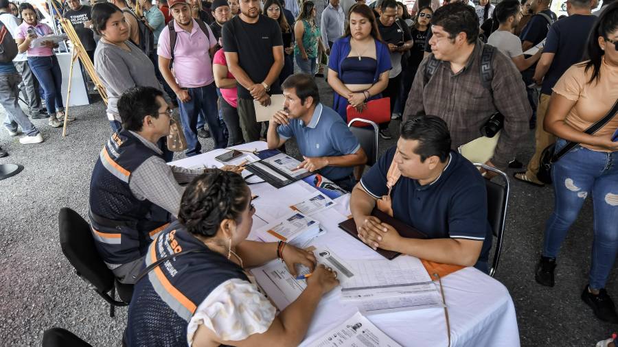El evento busca facilitar empleo formal a familias coahuilenses.