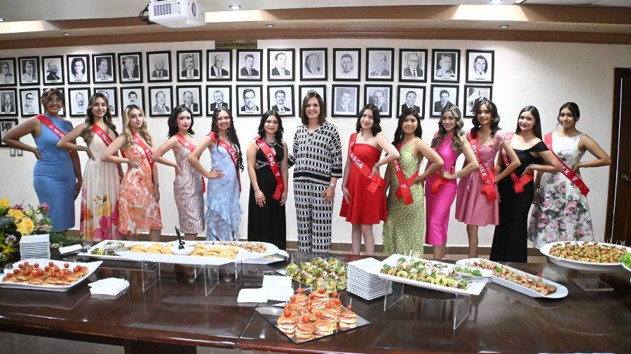 La coronación de la reina de la Feria de la Primavera es uno de los eventos tradicionales más representativos de la ciudad.