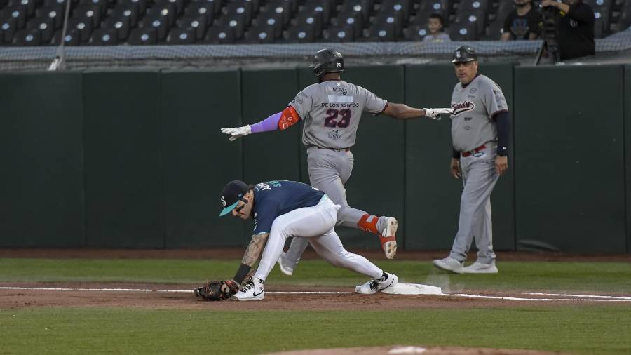 Saraperos de Saltillo cayó 12-5 ante Tecos de los Dos Laredos en el Estadio Francisco I. Madero.