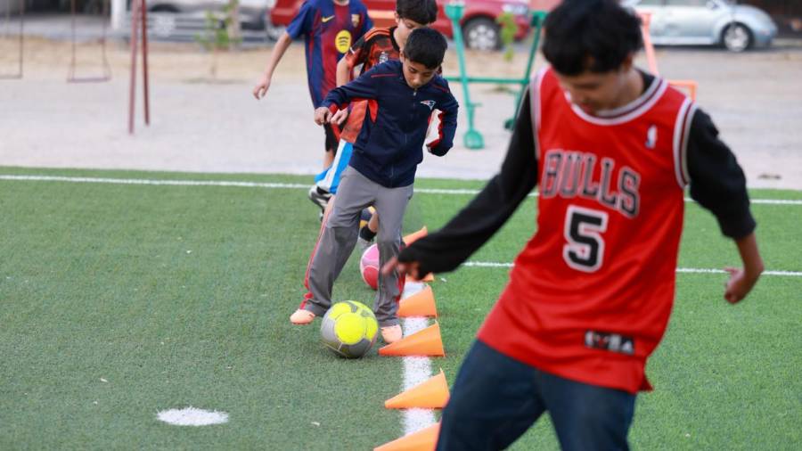 El programa busca promover el deporte, la convivencia y reconstruir del tejido social en las colonias.