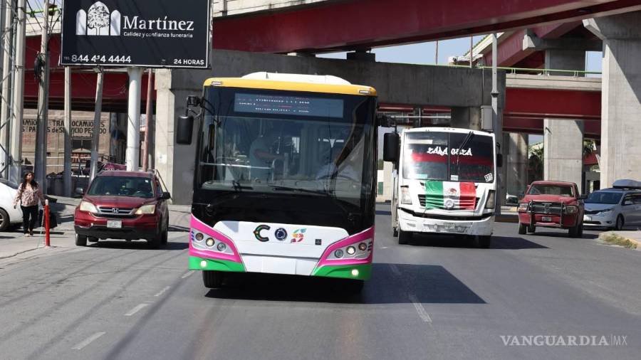 Víctor de la Rosa informó que la aplicación Aquí Vamos se encuentra lista en lo técnico, pero su lanzamiento aún se evalúa ante la falta de datos que justifiquen su utilidad real.