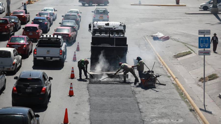 Las obras de pavimentación y rehabilitación se realizan constantemente a fin de mejorar las distintas vialidades de la ciudad.