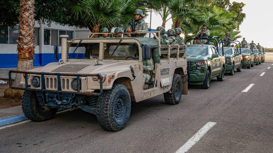 El padre del menor aseguró que éste habría sido víctima de una confusión de hombres armados.