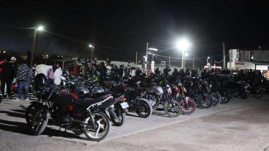 Motociclistas de distintas cilindradas participarán en la Gran Final de Campeones de Pikes.