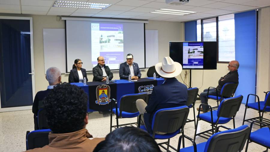 La UAdeC destacó el orgullo institucional por mantener espacios académicos que impulsan la formación de investigadores.