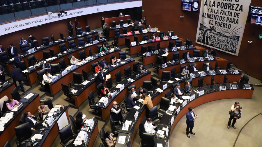 A unas horas de que Diputados aprobaran la Ley de Aguas, en el Senado hicieron lo mismo, pese a las polémicas en torno a su contenido.