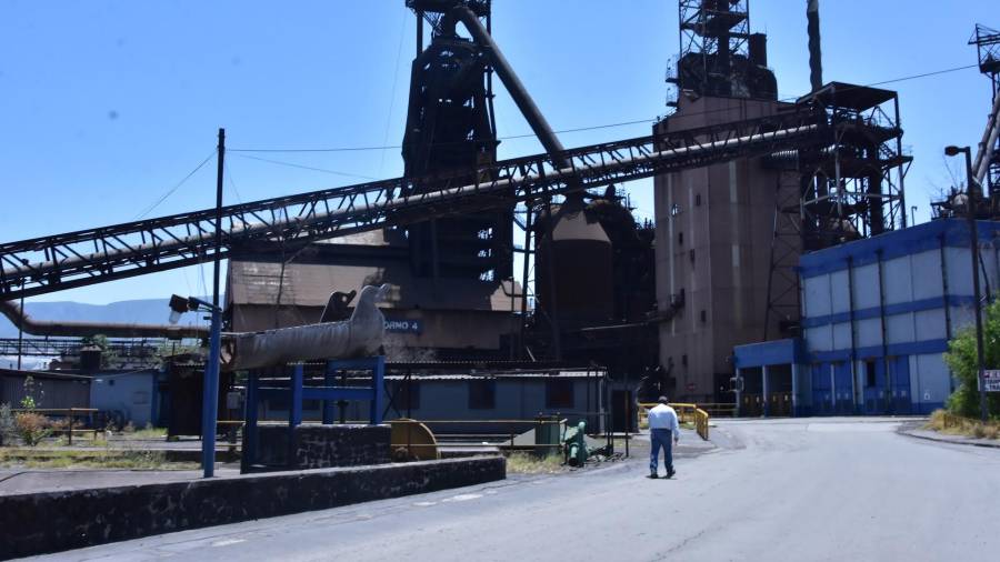 POLITICÓN: UNIFIN-AHMSA: Emana de la acerera un gran tufo de fraude