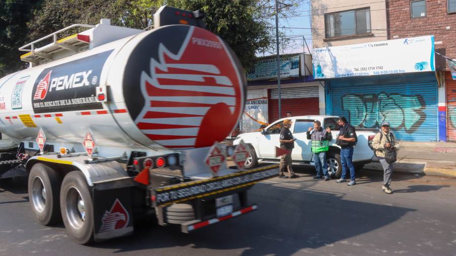 La petrolera mexicana afrontaba pérdidas netas por hasta 61 mil millones de pesos al tercer trimestre del año pasado.
