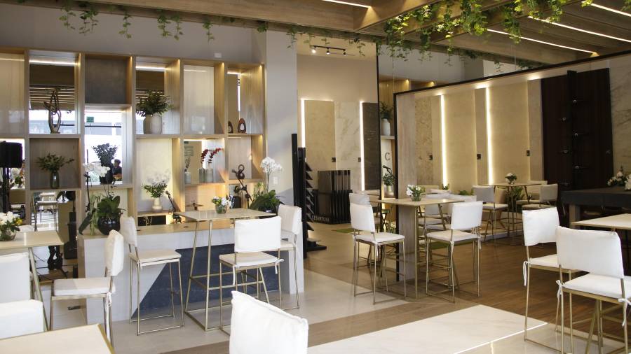 El nuevo showroom de Cesantoni ofrecerá atención especializada a arquitectos, diseñadores, desarrolladores y clientes finales interesados en proyectos residenciales y comerciales. FOTO: LUIS MELÉNDEZ