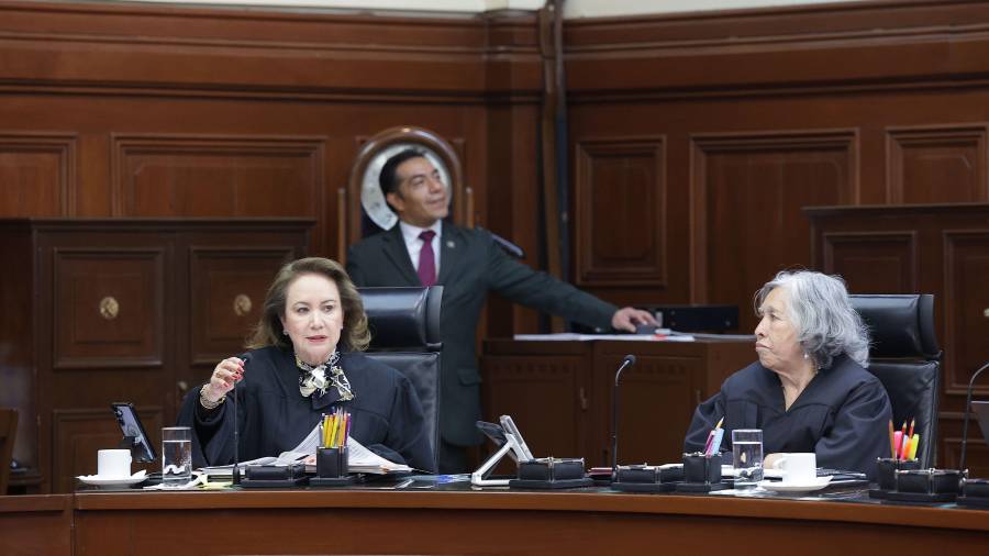 La SCJN estableció que los municipios deben priorizar la salud de menores con autismo al autorizar el uso de pirotecnia.