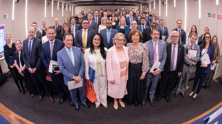 En sesión informativa, se dieron a conocer áreas de cooperación y la construcción de una agenda común de trabajo entre países de América Latina y la Unión Europea. FOTO: CORTESÍA