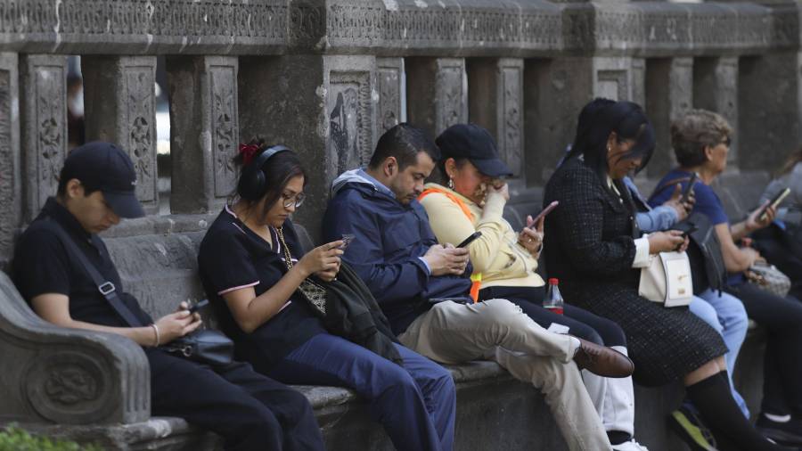 El próximo 30 de junio vence el plazo de registro de líneas celulares en México.